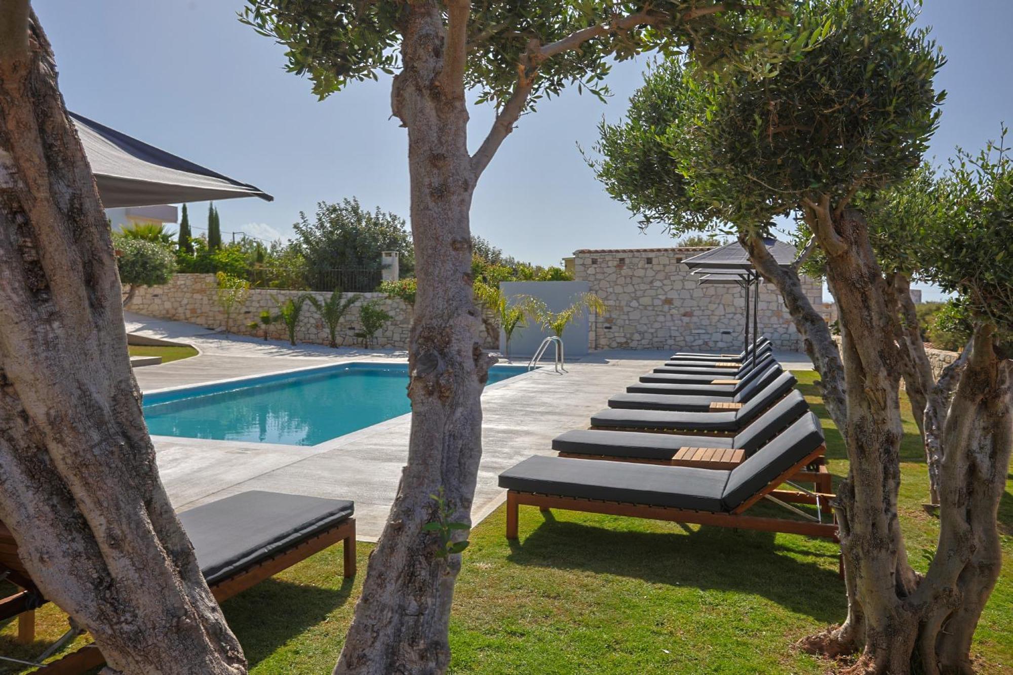 Basilico Suites Adults Only By Estia Gouves Bagian luar foto